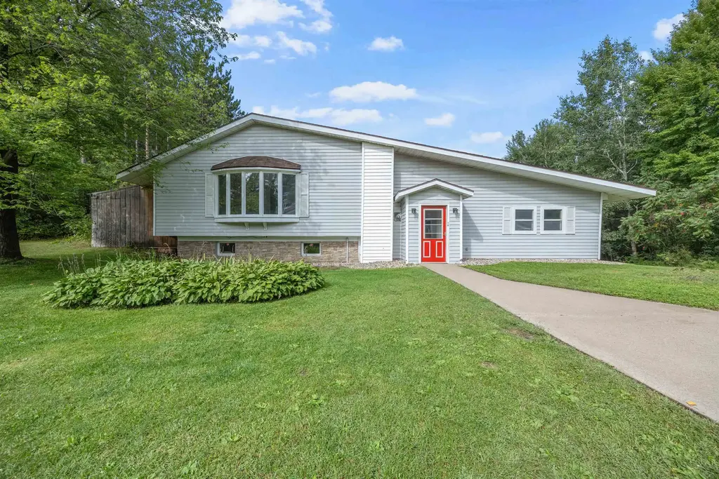 1508 State Highway 66 West, Stevens Point