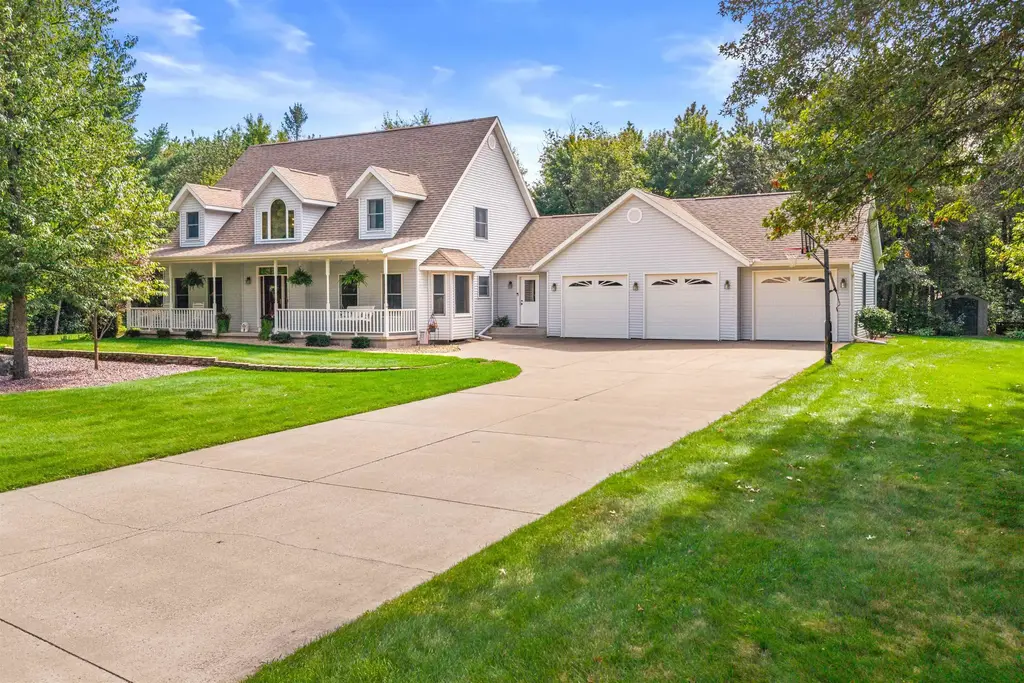 5509 Elmwood Avenue, Stevens Point