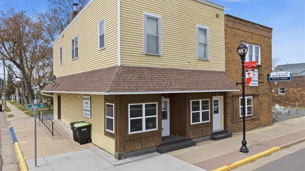 135 S Main Street, Greenwood