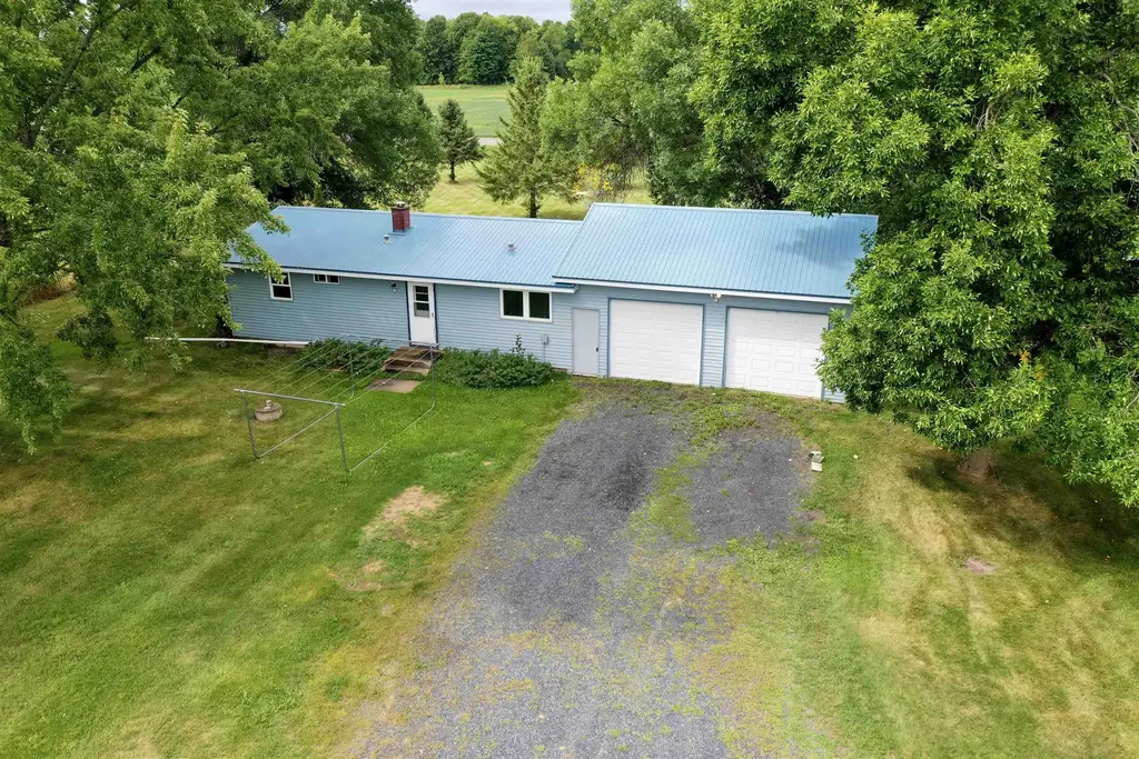 N5028 County Road E, Medford