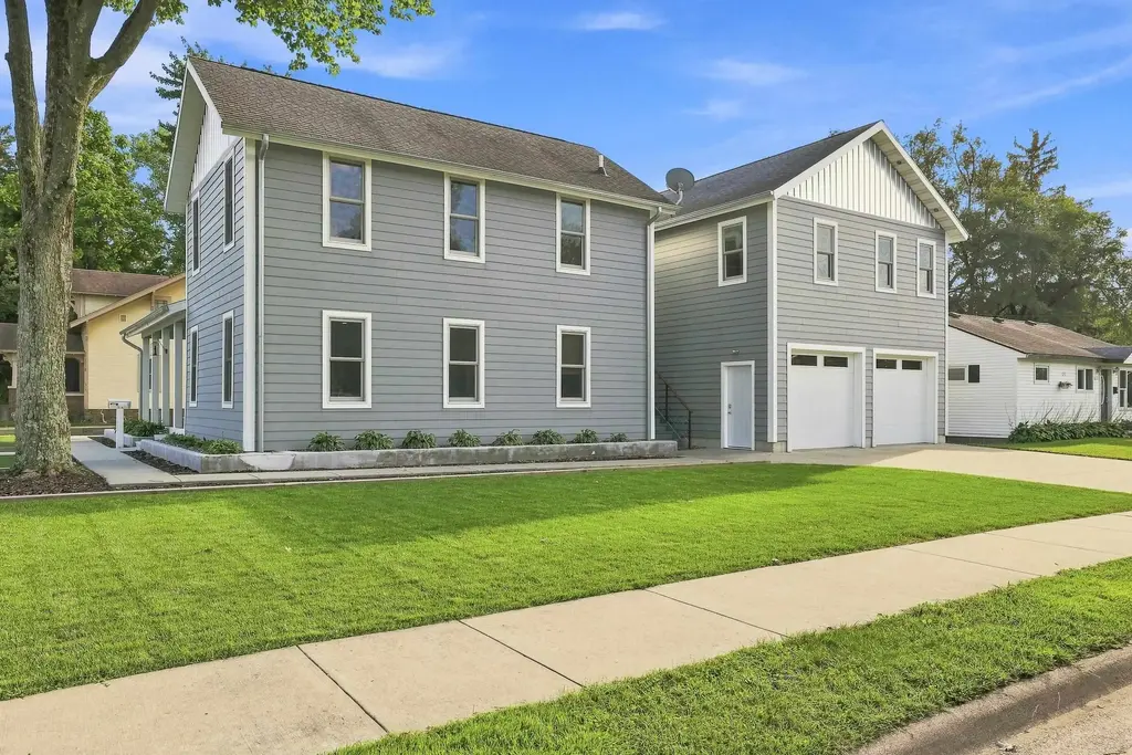 1600 Michigan Avenue, Stevens Point