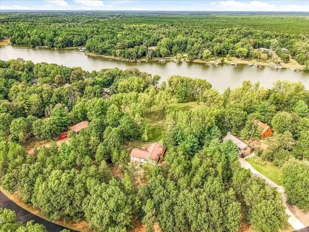 1314 Arrowhead Trail, Nekoosa