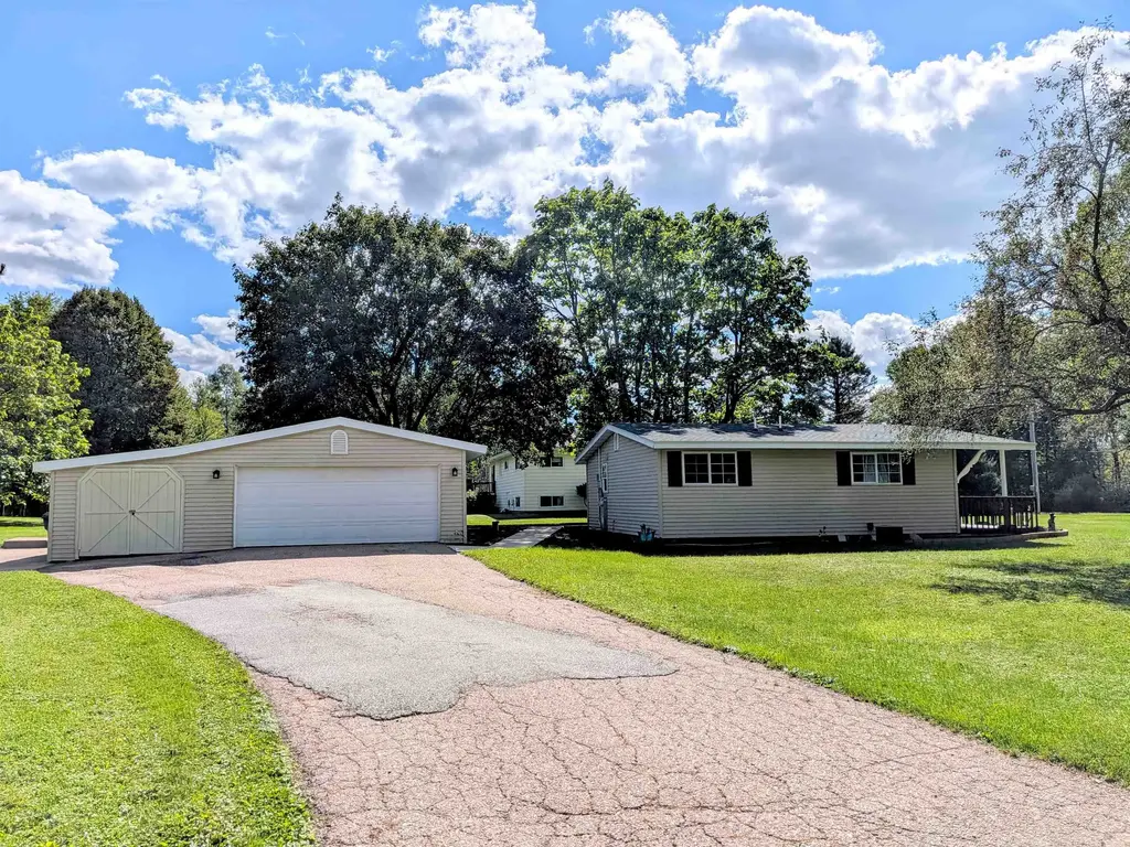 150847 Red Maple Road, Wausau
