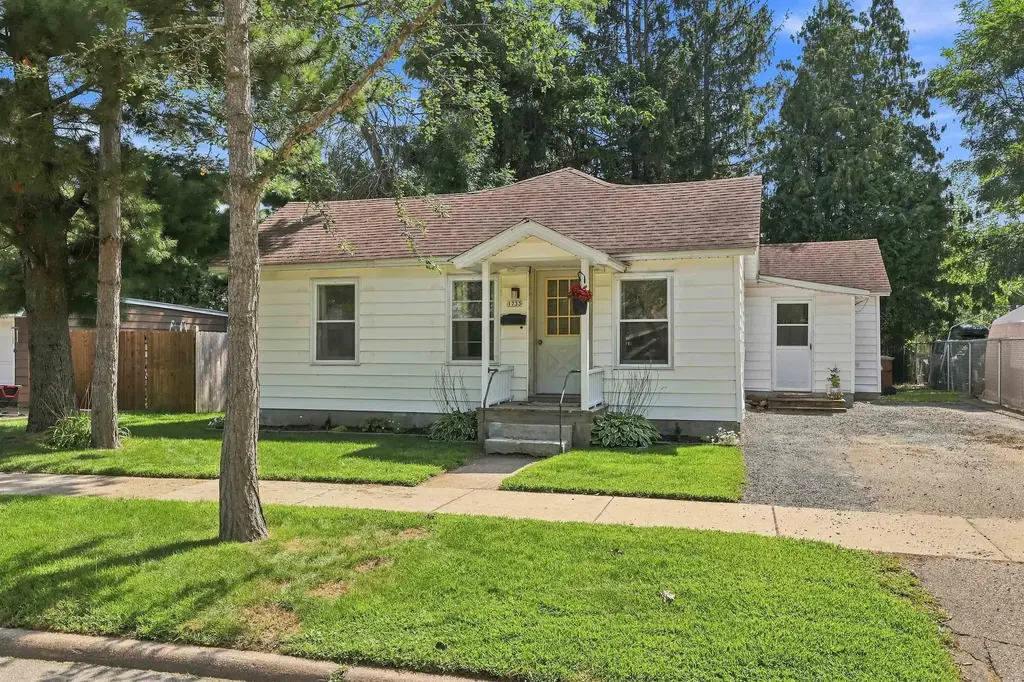 1733 Oak Street, Stevens Point