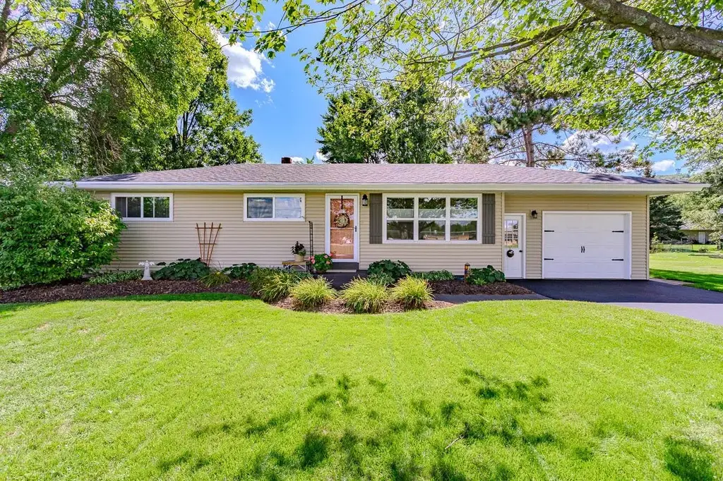 150947 Woodthrush Lane, Wausau