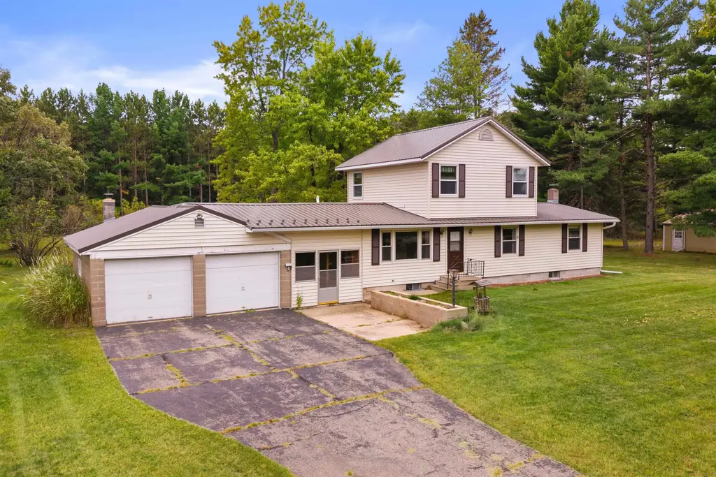 4555 Lynn Hill Road, Nekoosa