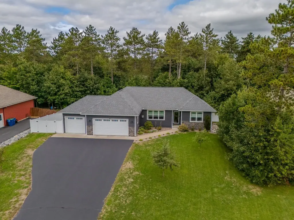 2476 Frosty Pines Lane, Kronenwetter
