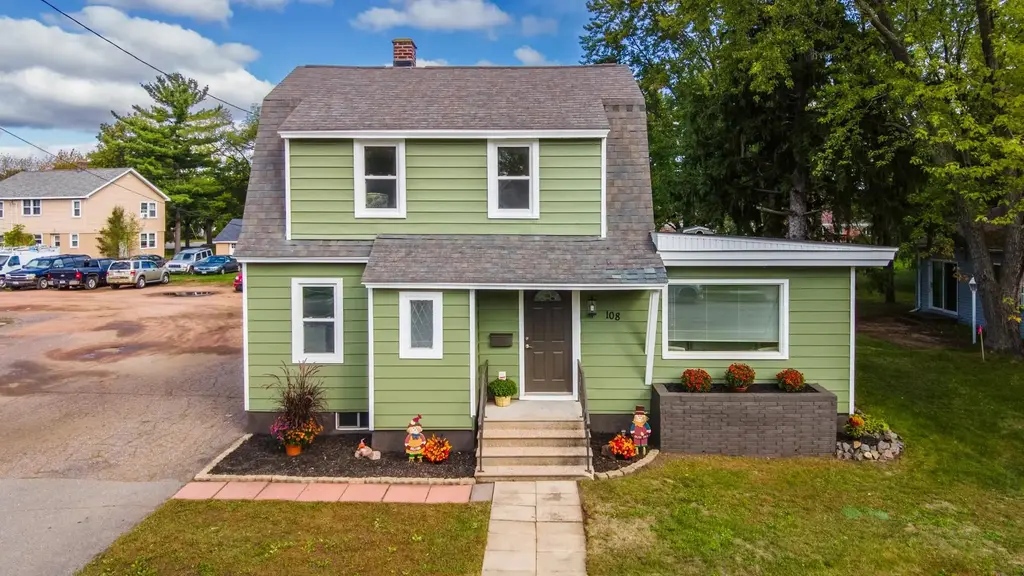 108 E Kort Street, Schofield