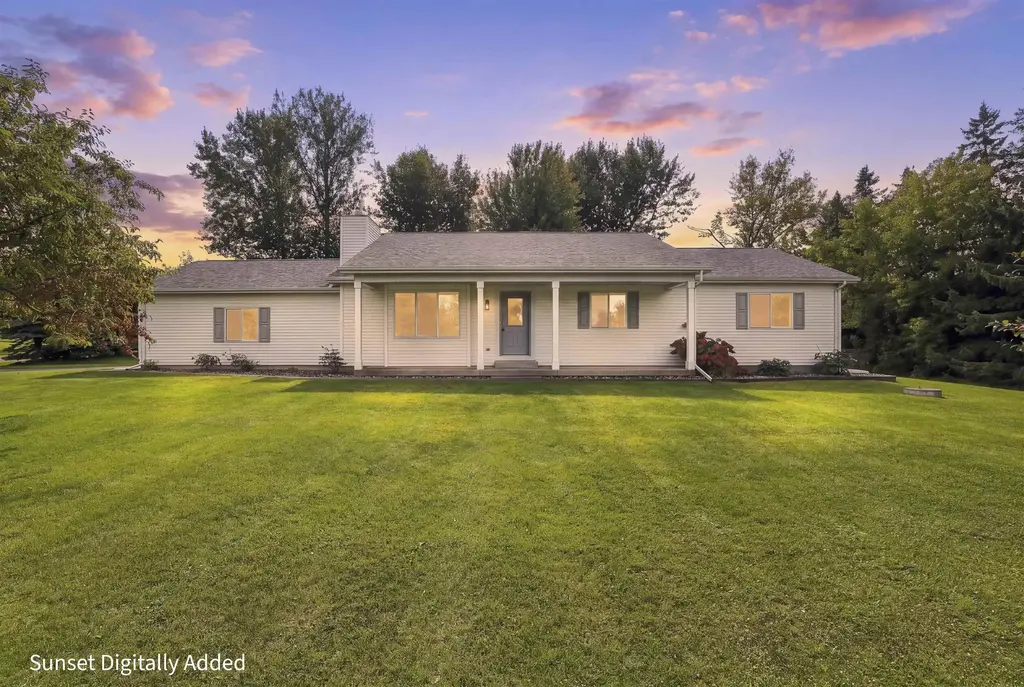 927 Bay View Drive, Mosinee