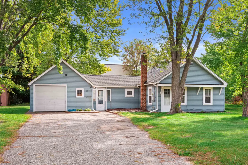 2211 6th Street South, Wisconsin Rapids