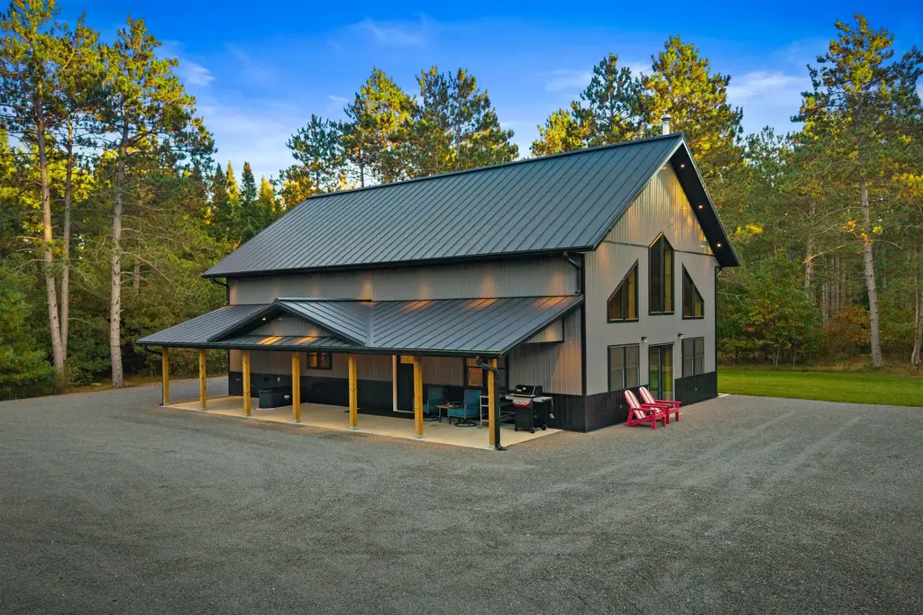 818 Akron Drive, Nekoosa