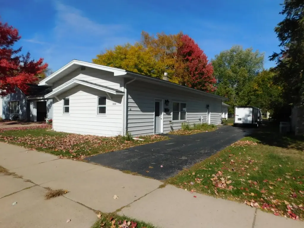 1410 E 6th Street, Merrill
