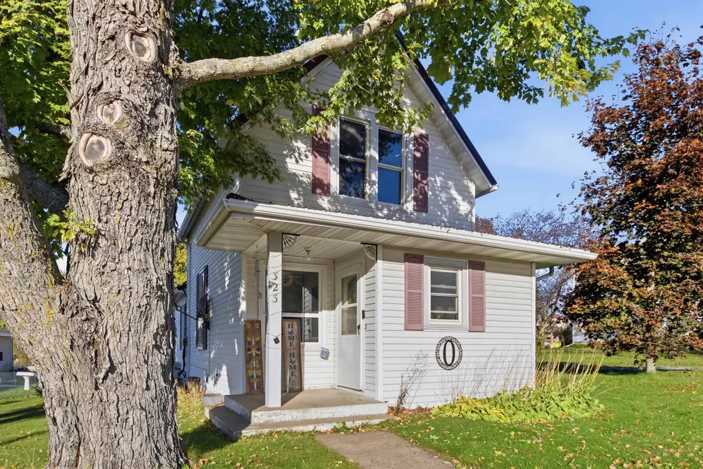 323 S Main Street, Greenwood