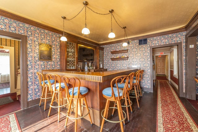 2900 Post Road, Plover