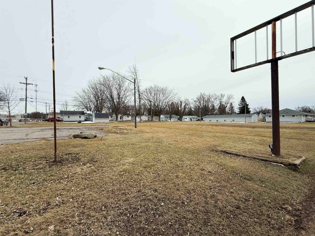 416 & 418 N 4th Street, Abbotsford