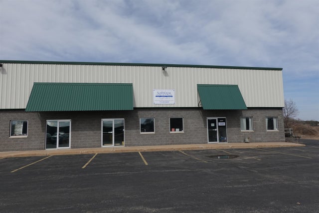 3550 Post Road, Plover