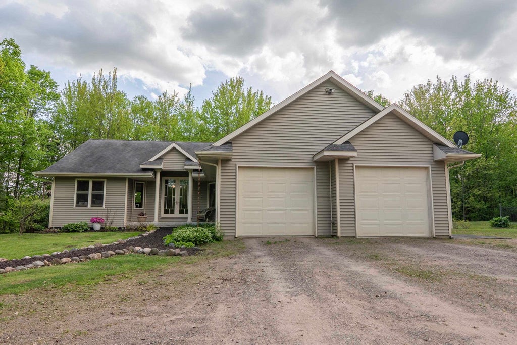 W5729 Jolly Avenue, Medford