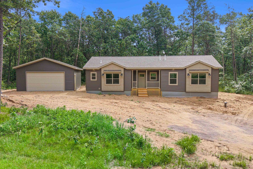 1574 Olive Trail, Nekoosa