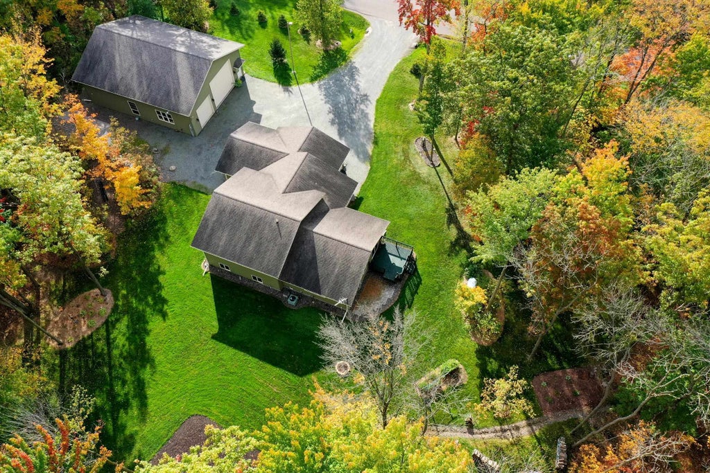 N3334 Oak Ridge Road, Medford