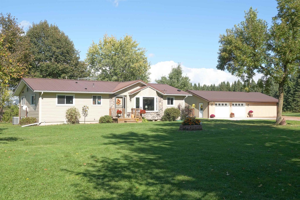 W5060 Elm Avenue, Stetsonville