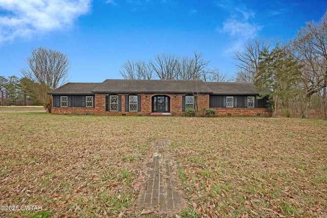 2035 Crucifer Road, Huron