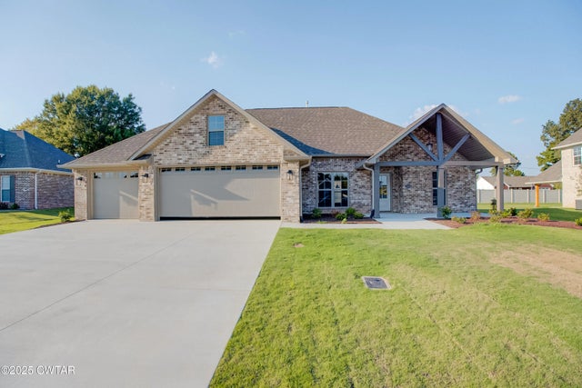 1020 Southern Hills Drive, Milan