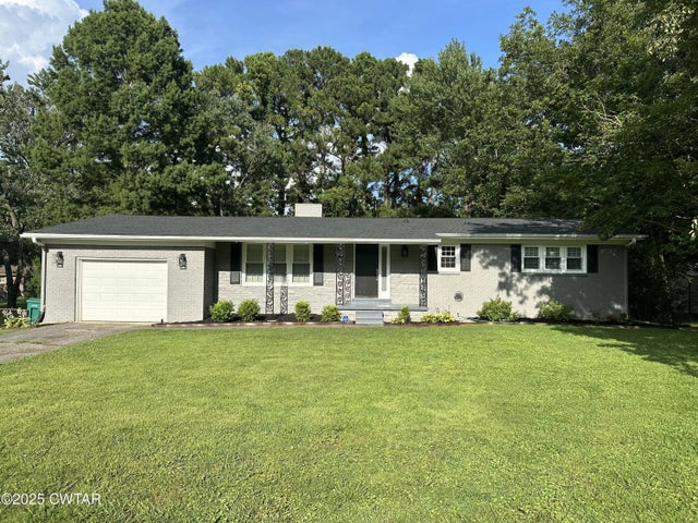 7086 Clemmer Drive, Milan