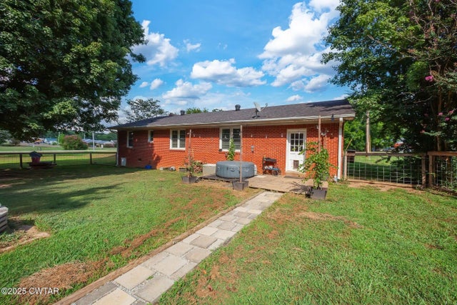 649 Natchez Trace Drive, Lexington