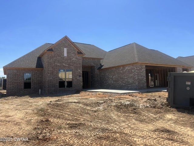 140 Daybreak Loop, Medina