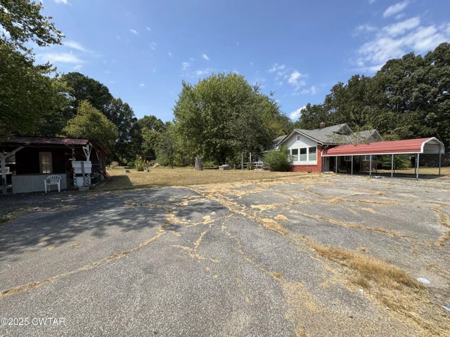 206 Medina Highway, Milan