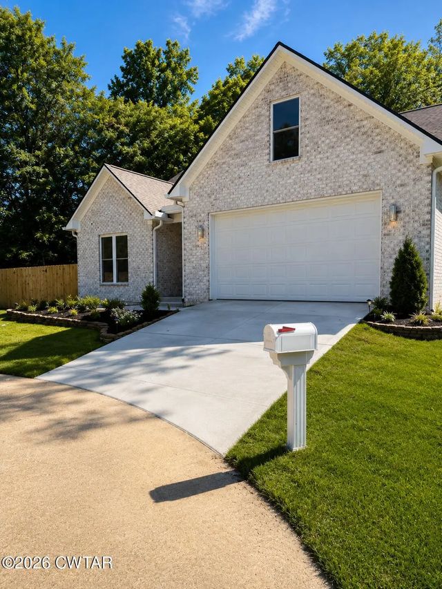 25 Weatherstone Drive, Jackson