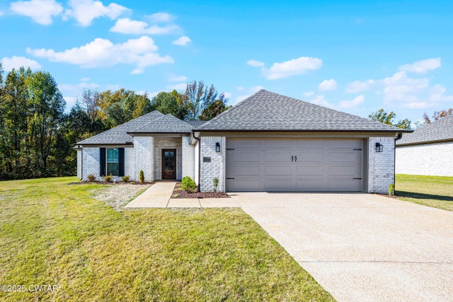 398 Fairway Boulevard, Jackson