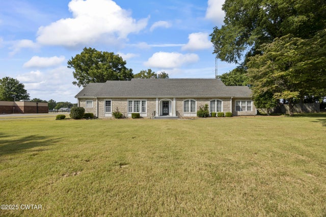 375 E Park Street, Alamo