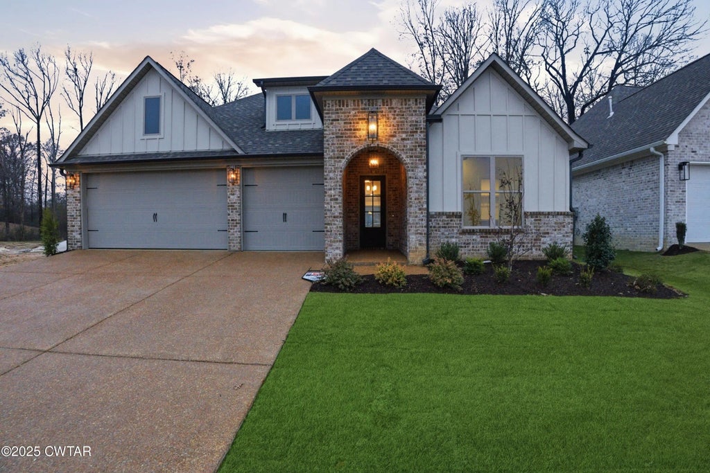 61 Kings Pond Cove, Jackson