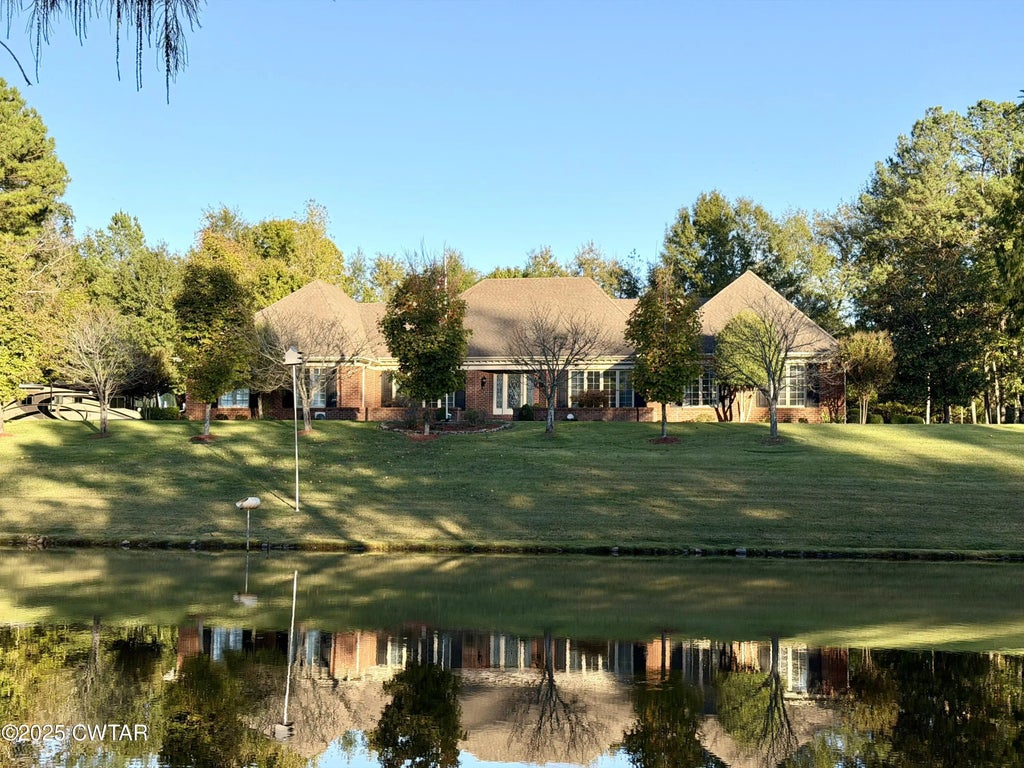 1003 Country Club Lane, Jackson