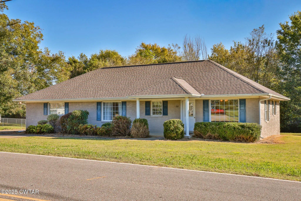 707 N Main Street, Dyer