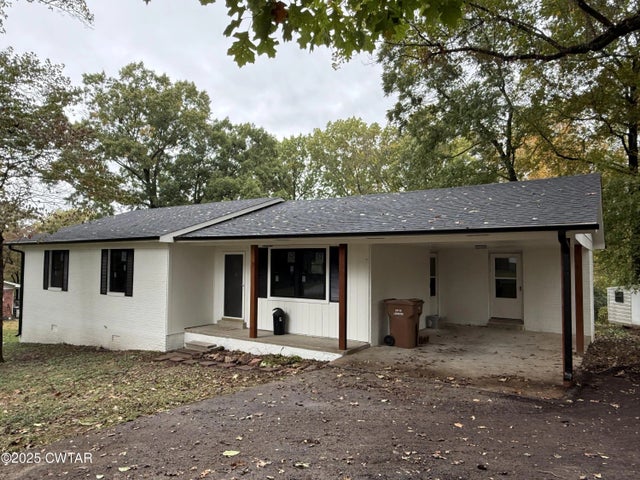 101 Ferguson Drive, Lexington