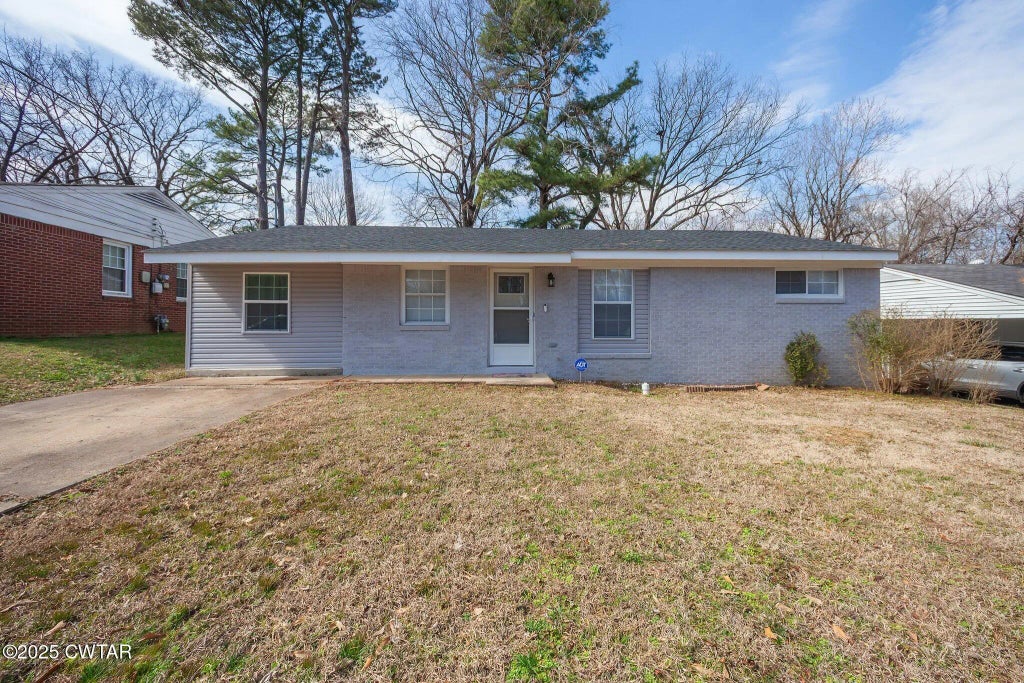 43 Larimer Drive, Jackson