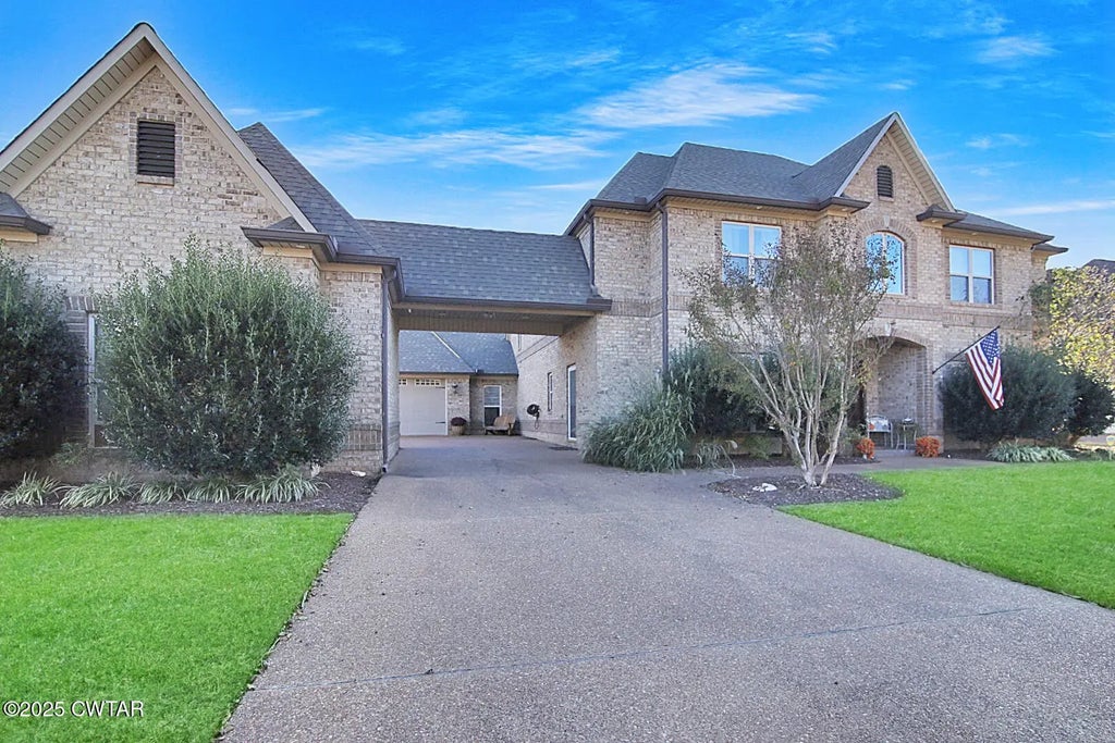 32 Hollinsworth Cove, Jackson