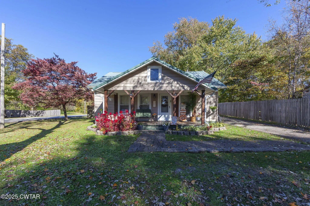 225 W Foster Avenue, Medina