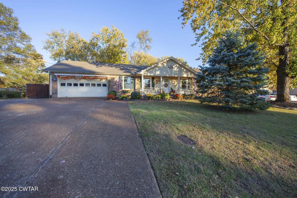 326 W University Parkway, Jackson