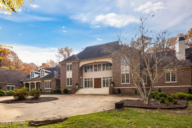 38 Bridlepath Drive, Jackson