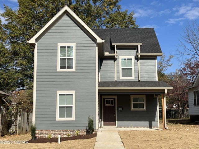 161 W Grand Street, Jackson