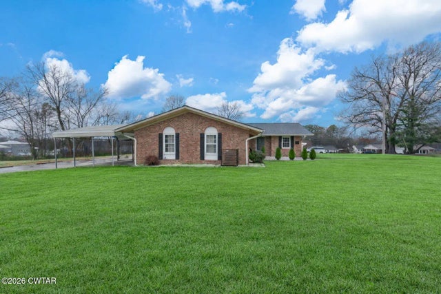 108 Hospital Drive, Trenton