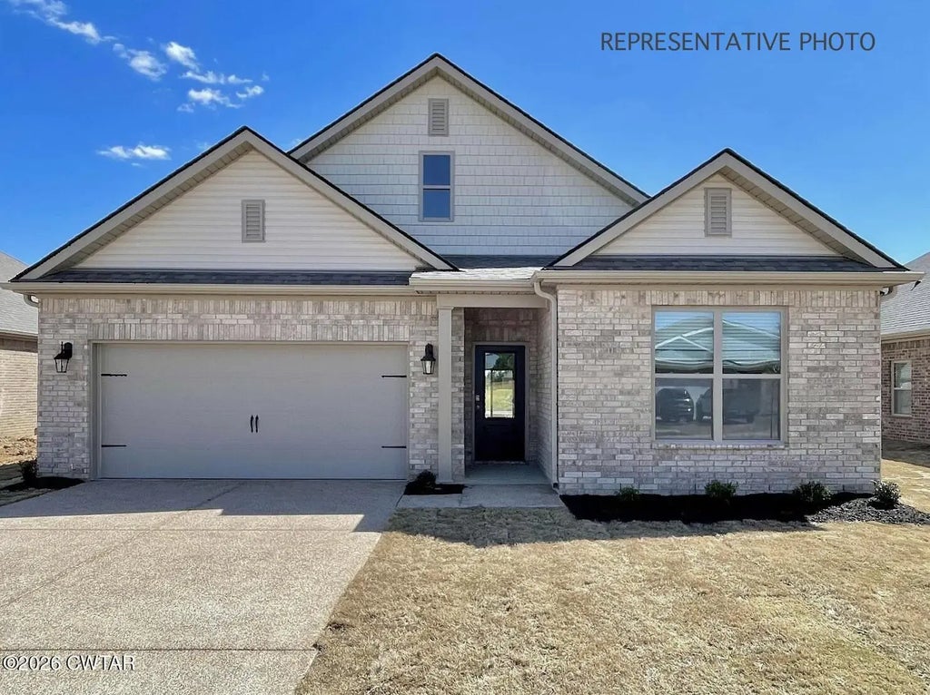 101 Gateway Drive, Jackson