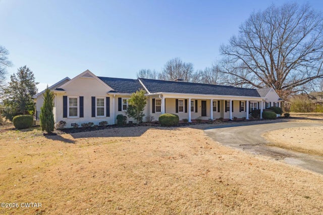 222 Country Club Lane, Jackson