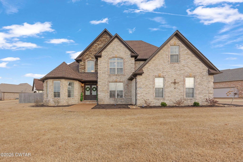 150 Hidden Valley Lane, Medina