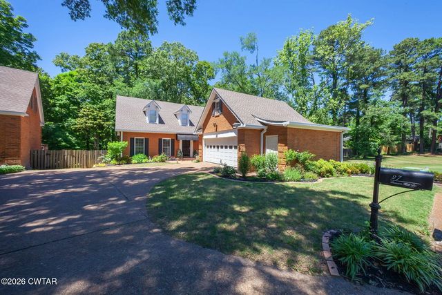27 Beacon Hill Drive, Jackson