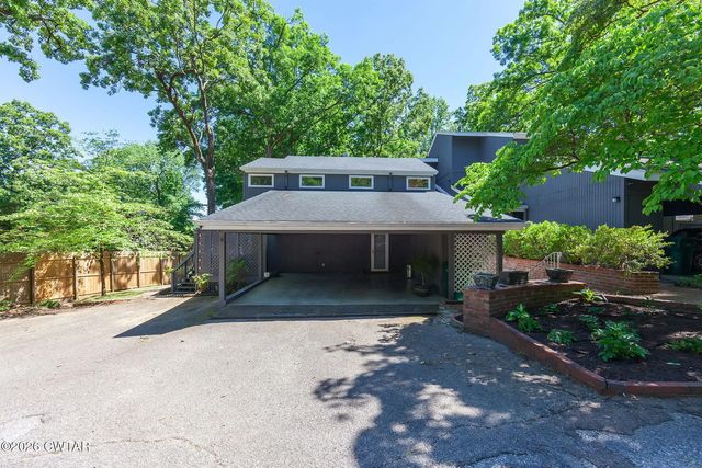1104 North Parkway, Jackson