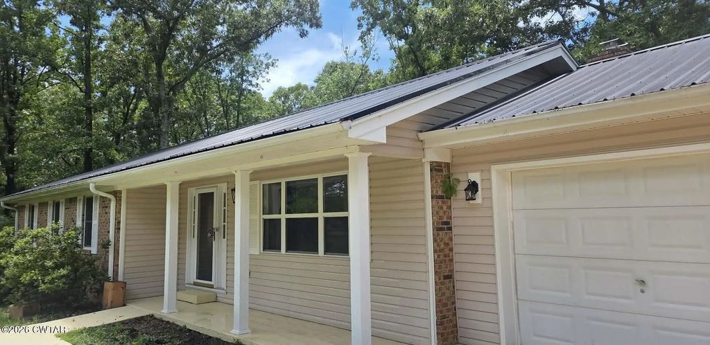394 Oakgrove Road, Selmer